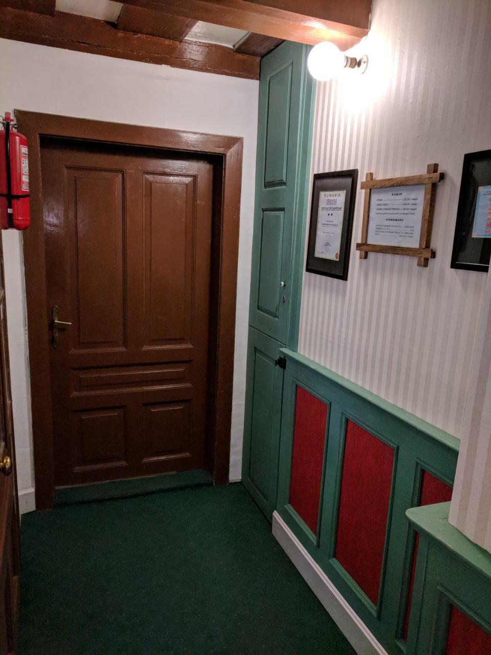 Guesthouse Postavarului Brașov Exterior foto
